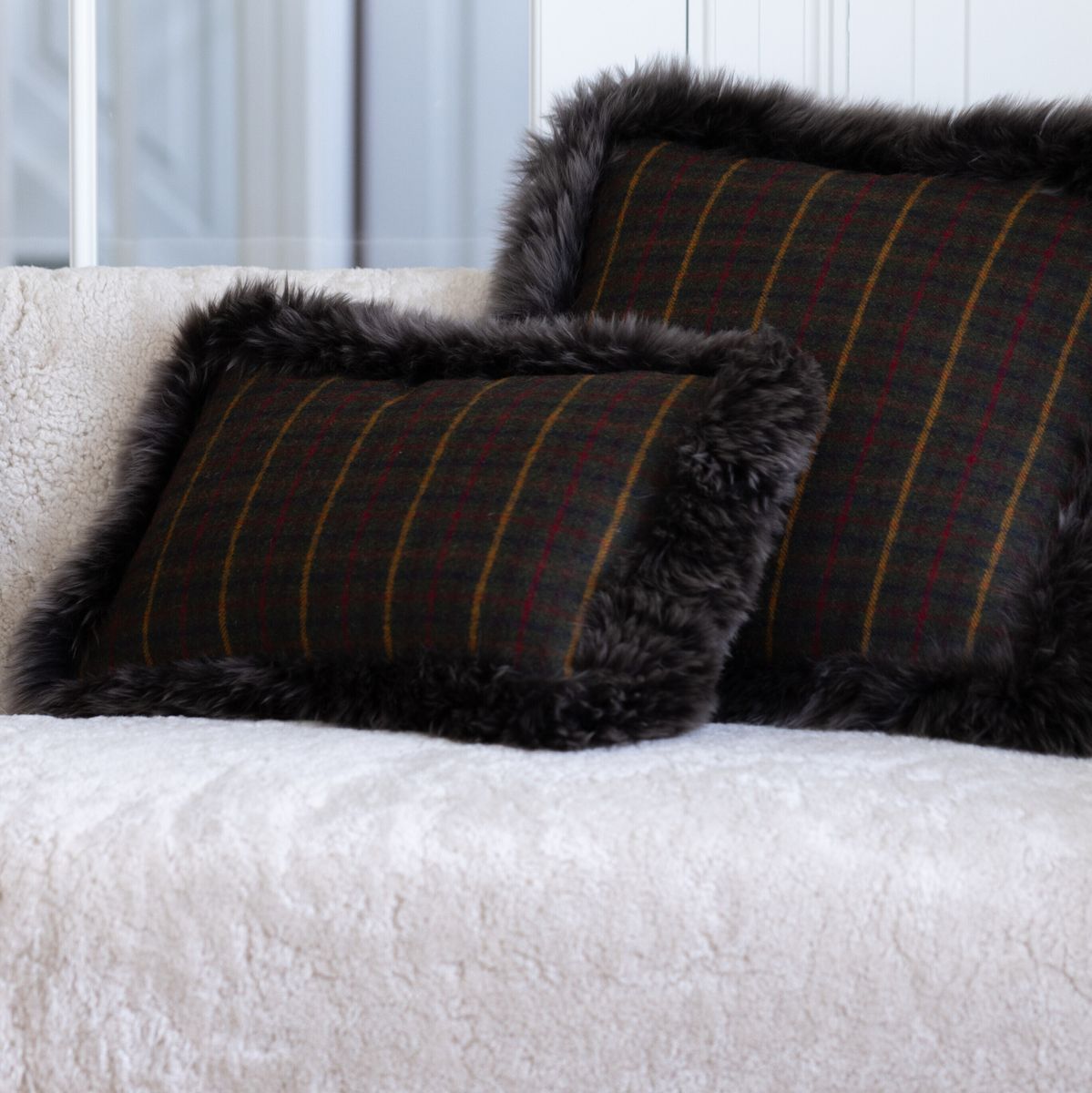 Wollen Kussen | Dubbelzijdig | LW rand | 34x52 cm Cacao-Donkerbruin/Taupe