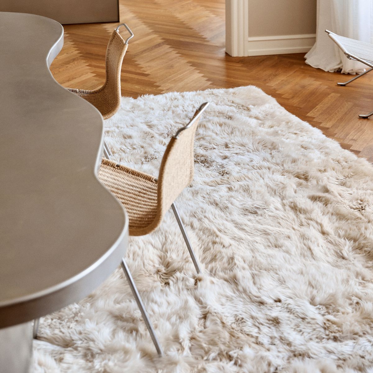 Langharig Schapenvacht Design Kleed Zwart