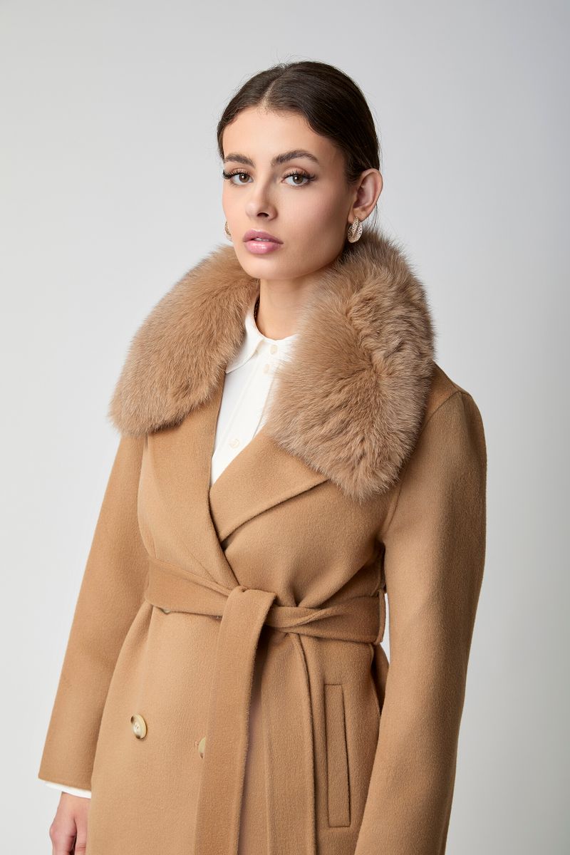 Charlott Jas Camelbruin