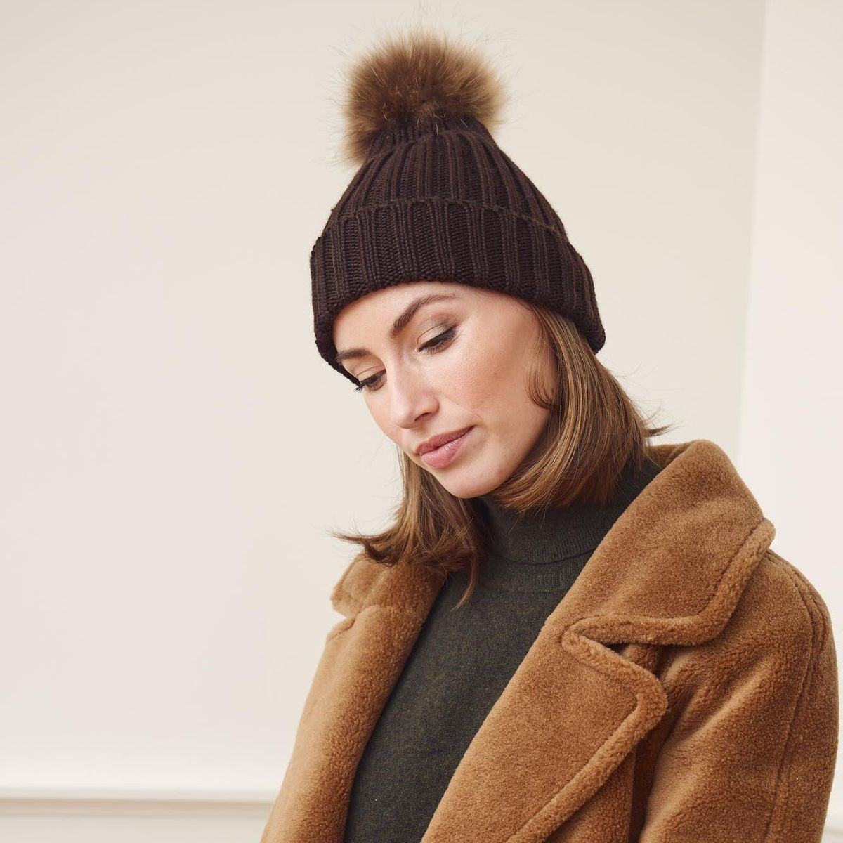 Sheila Pomponmuts Zwart/Zwart