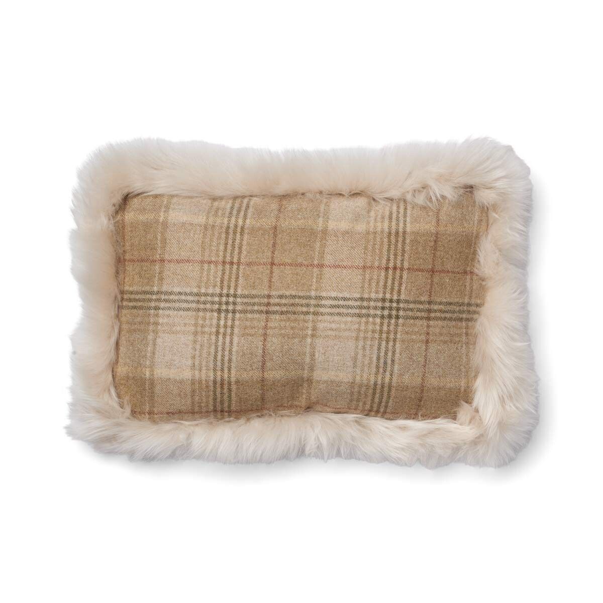 Wollen Kussen | Dubbelzijdig | LW rand | 52x52 cm | 34x52 cm