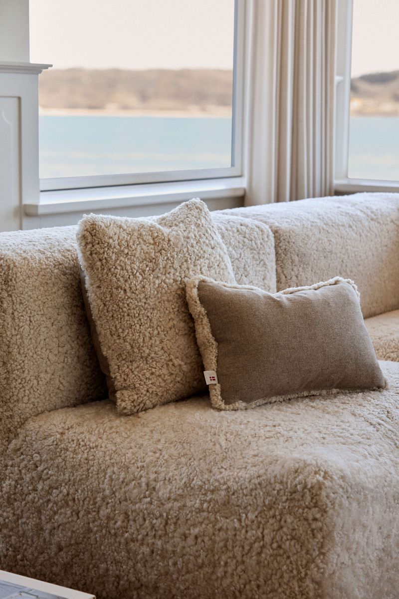 Kortharig Schapenvacht Kussen | Tweezijdig | 52x52 cm | 34x52 cm Beige/Parel