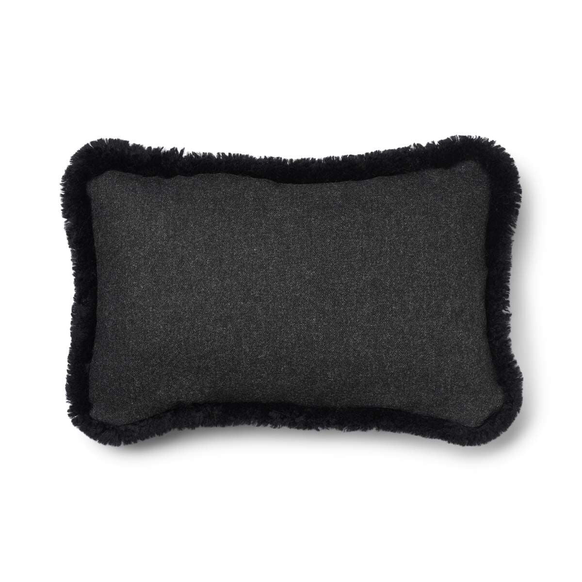 Kortharig Schapenvacht Kussen | KW rand | 52x52 cm | 34x52 cm Houtskool/Zwart
